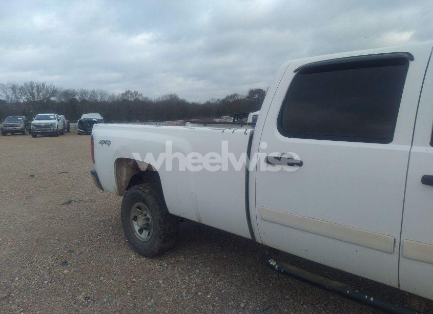 Photo 18 of 2008 Chevrolet Silverado 3500HD LT1 (VIN 1GCHK33628F149615)