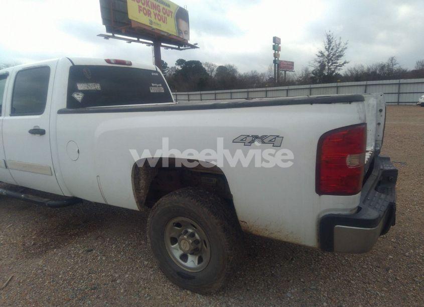 Photo 21 of 2008 Chevrolet Silverado 3500HD LT1 (VIN 1GCHK33628F149615)