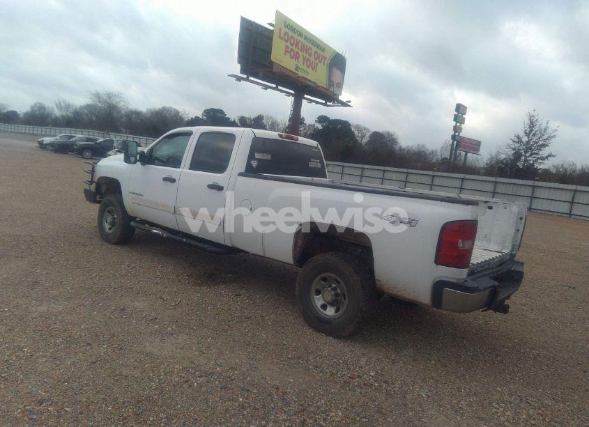 Photo 3 of 2008 Chevrolet Silverado 3500HD LT1 (VIN 1GCHK33628F149615)