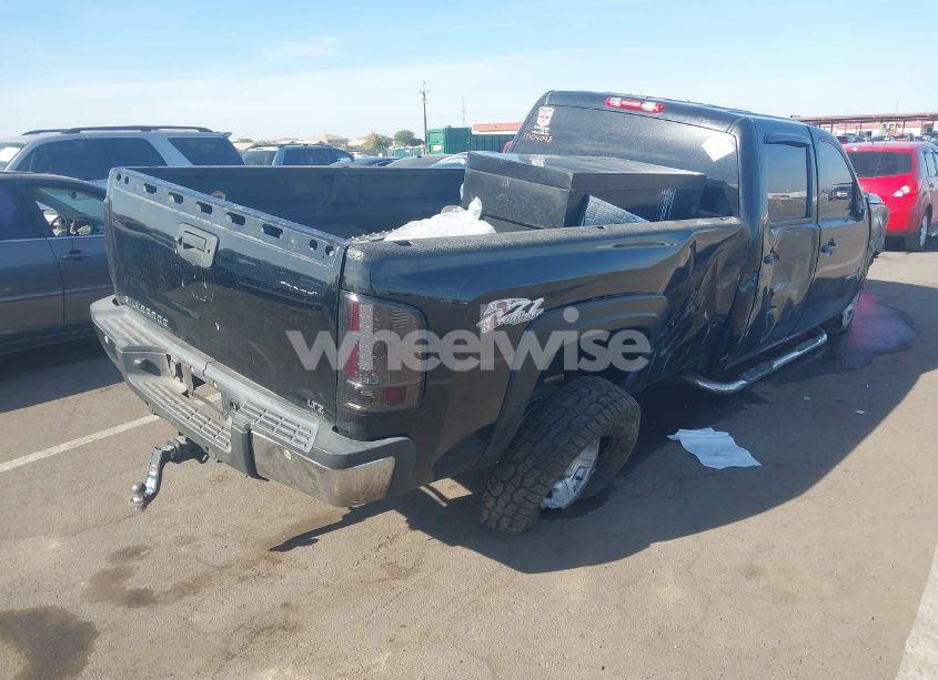 Photo 4 of 2008 Chevrolet Silverado 3500HD SRW LTZ (VIN 1GCHK33648F175777)