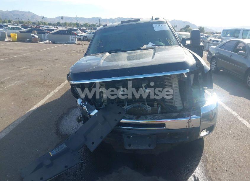 Photo 6 of 2008 Chevrolet Silverado 3500HD SRW LTZ (VIN 1GCHK33648F175777)