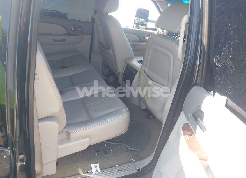 Photo 8 of 2008 Chevrolet Silverado 3500HD SRW LTZ (VIN 1GCHK33648F175777)