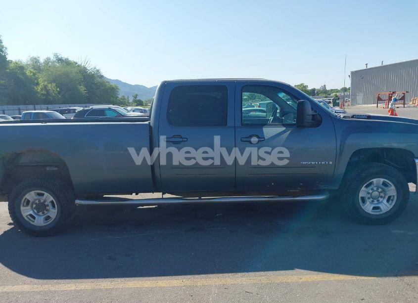 Photo 13 of 2008 Chevrolet Silverado 3500HD LTZ (VIN 1GCHK33678F139839)