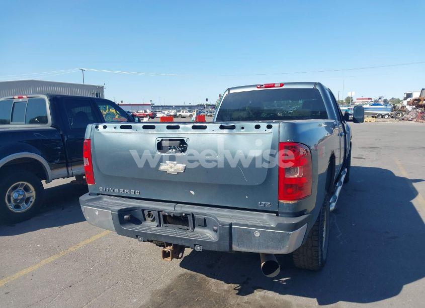 Photo 16 of 2008 Chevrolet Silverado 3500HD LTZ (VIN 1GCHK33678F139839)