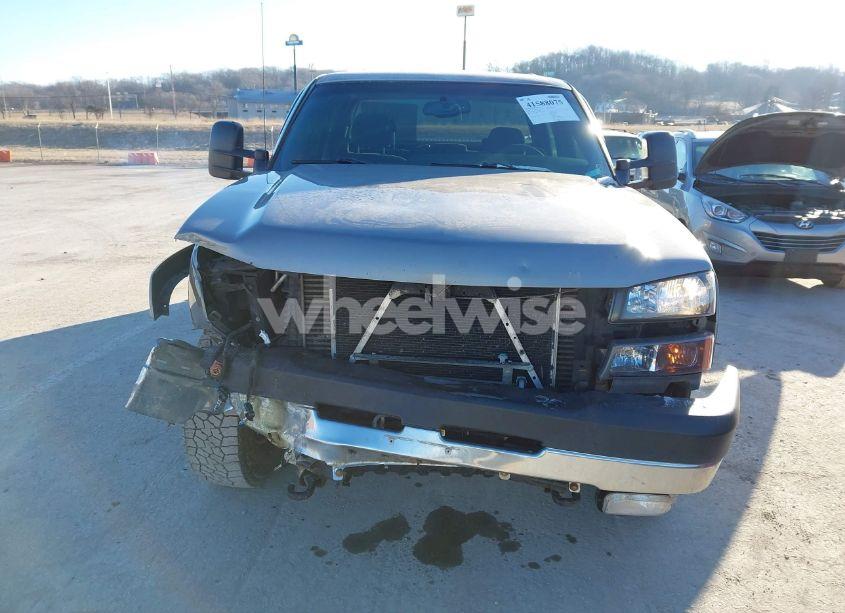 Photo 6 of 2006 Chevrolet Silverado 3500 LT1 (VIN 1GCHK33DX6F235816)