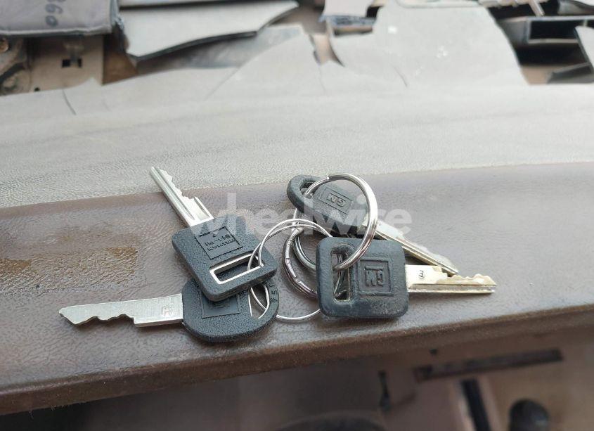 Photo 11 of 1994 Chevrolet Gmt-400 K3500 (VIN 1GCHK34N1RE291225)