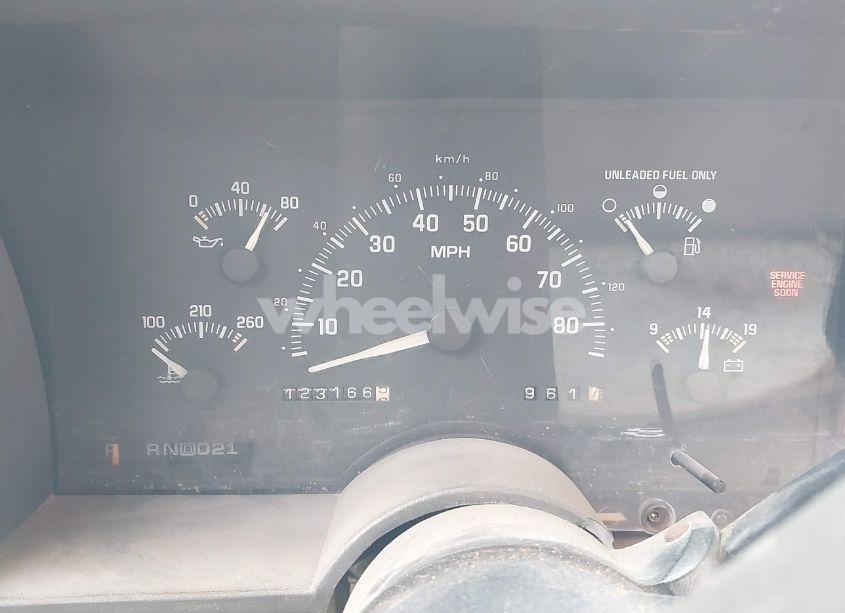 Photo 7 of 1994 Chevrolet Gmt-400 K3500 (VIN 1GCHK34N1RE291225)