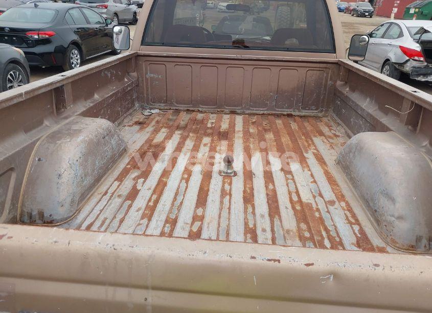 Photo 8 of 1994 Chevrolet Gmt-400 K3500 (VIN 1GCHK34N1RE291225)