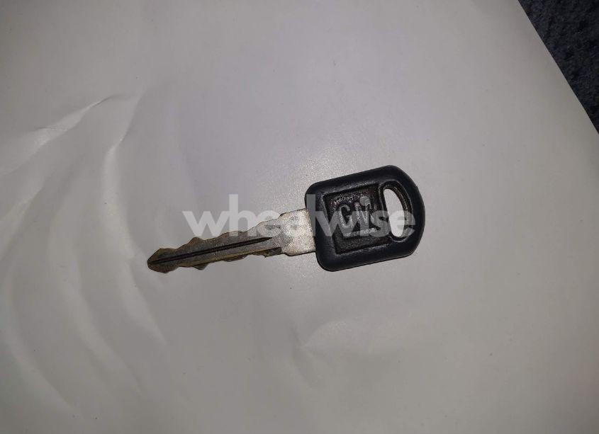 Photo 11 of 1996 Chevrolet Gmt-400 K3500 (VIN 1GCHK34RXTZ198772)