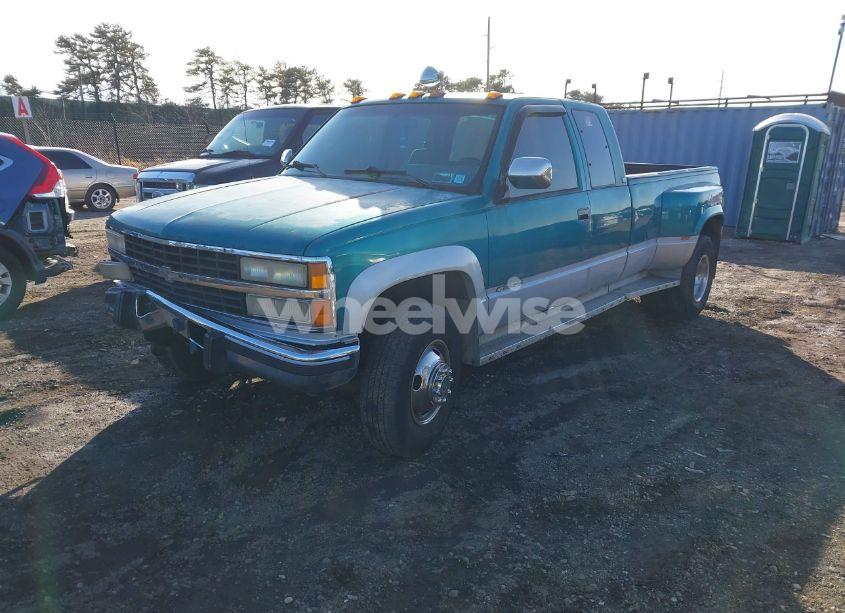 Photo 2 of 1993 Chevrolet Gmt-400 K3500 (VIN 1GCHK39F0PE237378)