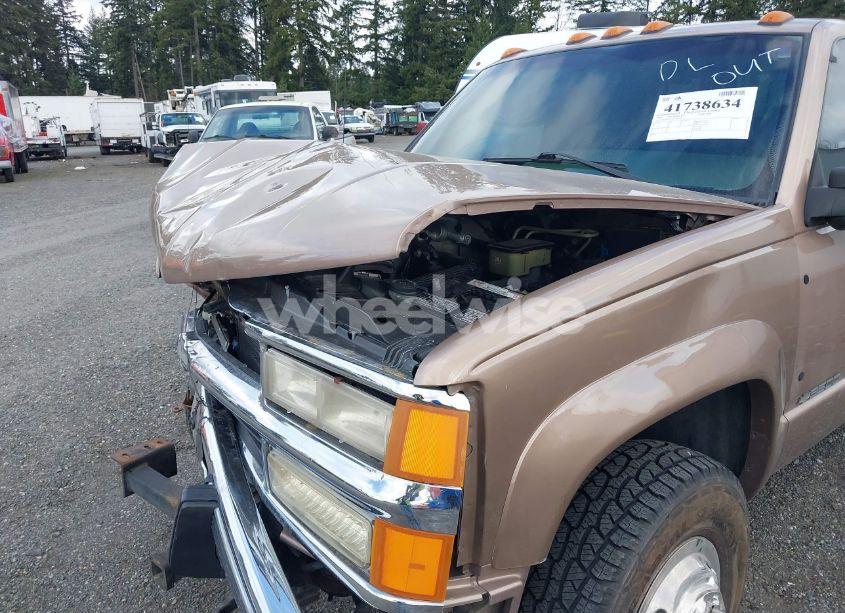 Photo 15 of 1996 Chevrolet Gmt-400 (VIN 1GCHK39F3TE110649)