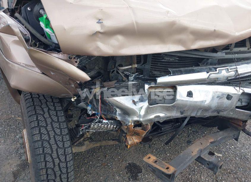 Photo 6 of 1996 Chevrolet Gmt-400 (VIN 1GCHK39F3TE110649)