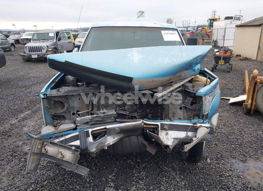 Photo 12 of 1993 Chevrolet Gmt-400 K3500 (VIN 1GCHK39F8PE238259)