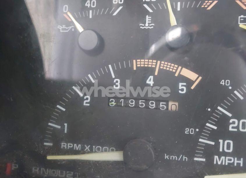 Photo 15 of 1993 Chevrolet Gmt-400 K3500 (VIN 1GCHK39F8PE238259)