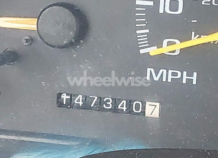 Photo 15 of 2000 Chevrolet K3500 (VIN 1GCHK39J3YF507509)