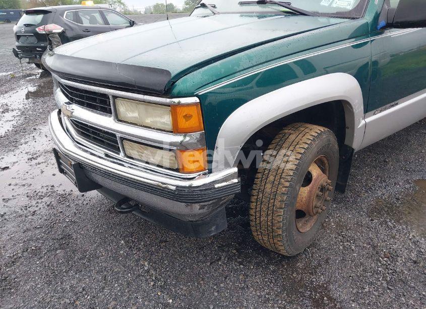 Photo 6 of 2000 Chevrolet K3500 (VIN 1GCHK39J3YF507509)