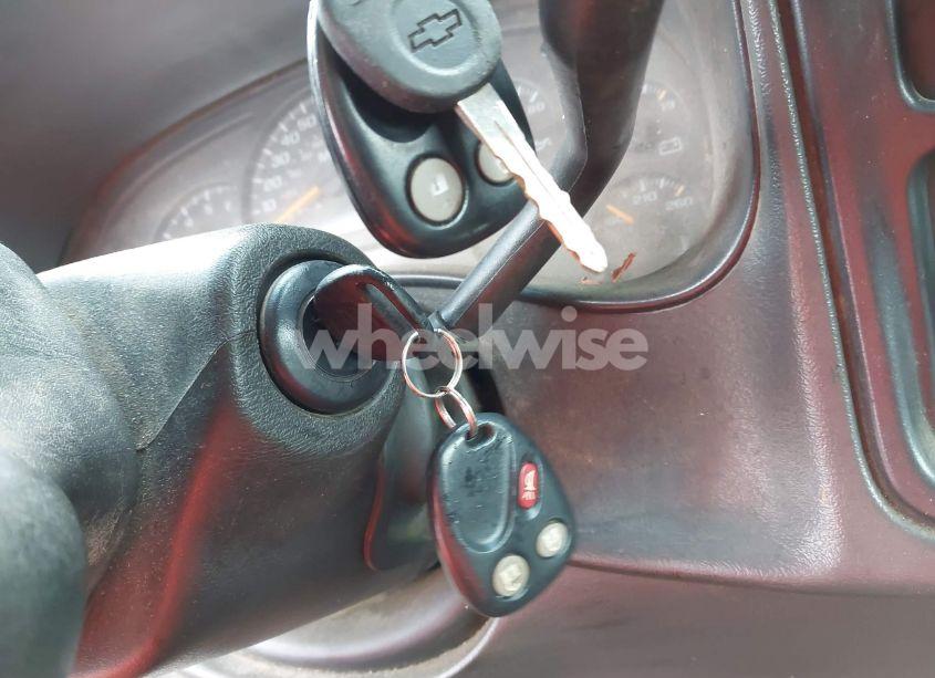 Photo 11 of 2005 Chevrolet Silverado 3500 LS (VIN 1GCHK39U75E196856)