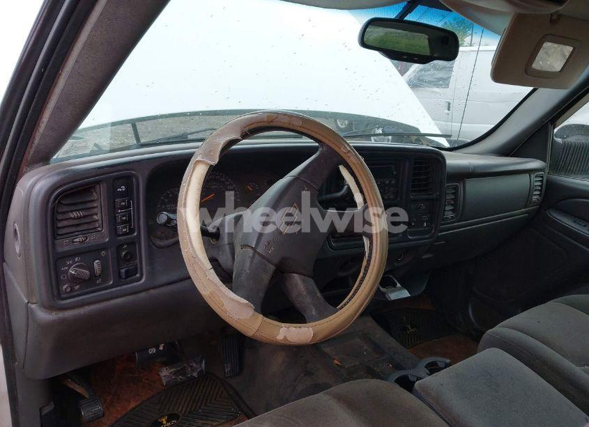 Photo 17 of 2005 Chevrolet Silverado 3500 LS (VIN 1GCHK39U75E196856)