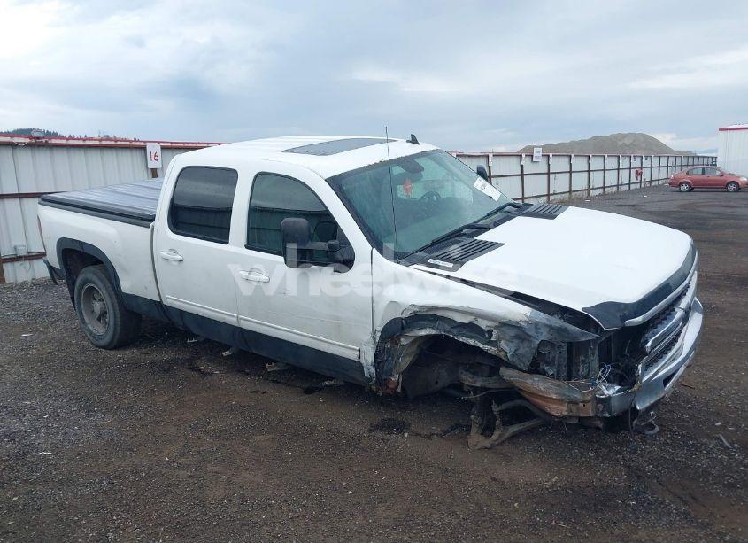 2009 Chevrolet Silverado 2500HD WORK TRUCK (VIN 1GCHK43649F170103) main photo