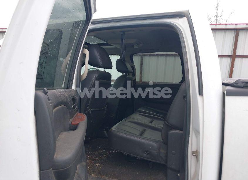 Photo 8 of 2009 Chevrolet Silverado 2500HD WORK TRUCK (VIN 1GCHK43649F170103)