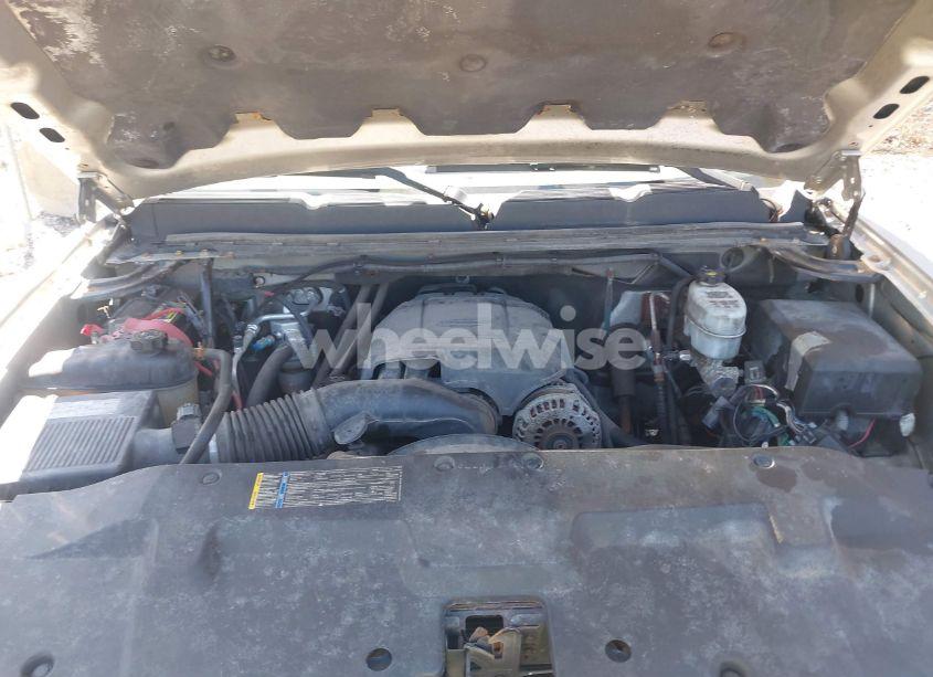 Photo 10 of 2009 Chevrolet Silverado 2500HD WORK TRUCK (VIN 1GCHK43K39F166993)