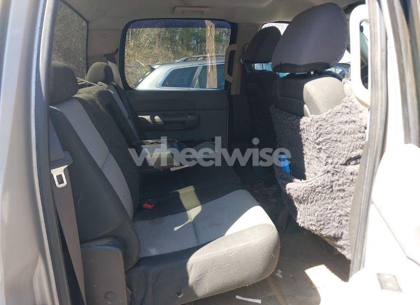 Photo 8 of 2009 Chevrolet Silverado 2500HD WORK TRUCK (VIN 1GCHK43K39F166993)