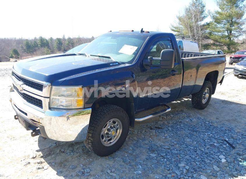 Photo 2 of 2009 Chevrolet Silverado 2500HD WORK TRUCK (VIN 1GCHK44K99E113042)