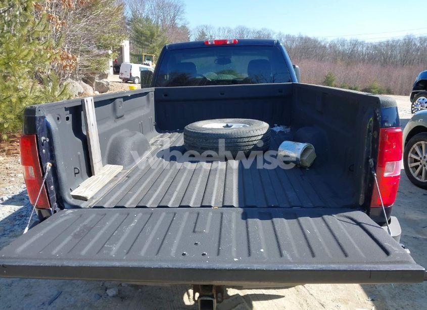 Photo 8 of 2009 Chevrolet Silverado 2500HD WORK TRUCK (VIN 1GCHK44K99E113042)