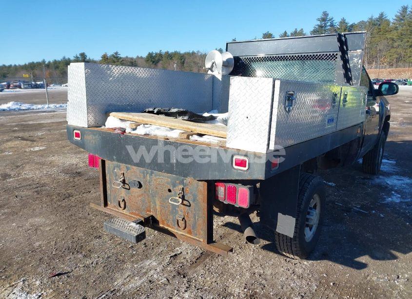 Photo 4 of 2009 Chevrolet Silverado 2500HD WORK TRUCK (VIN 1GCHK44K99F146696)