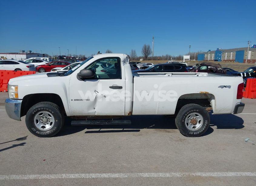 Photo 14 of 2009 Chevrolet Silverado 2500HD WORK TRUCK (VIN 1GCHK44KX9F146951)