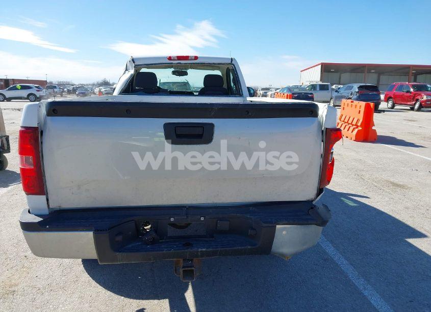 Photo 16 of 2009 Chevrolet Silverado 2500HD WORK TRUCK (VIN 1GCHK44KX9F146951)