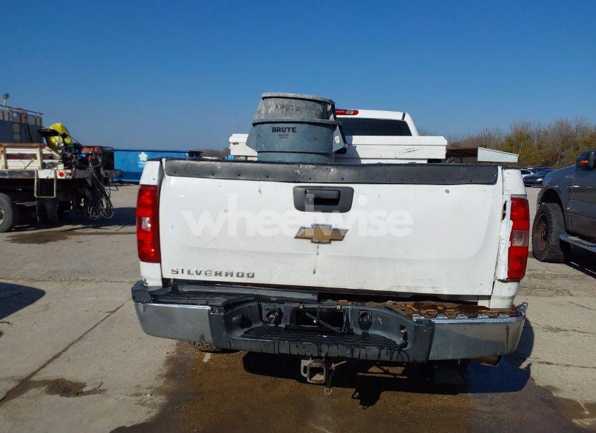Photo 16 of 2009 Chevrolet Silverado 2500HD WORK TRUCK (VIN 1GCHK44KX9F150658)