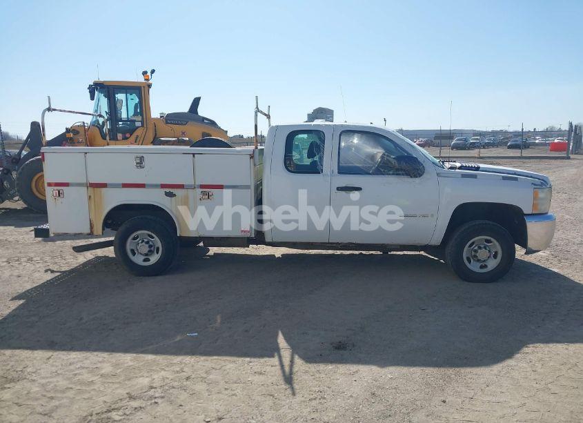 Photo 13 of 2009 Chevrolet Silverado 2500HD WORK TRUCK (VIN 1GCHK49K19E104103)