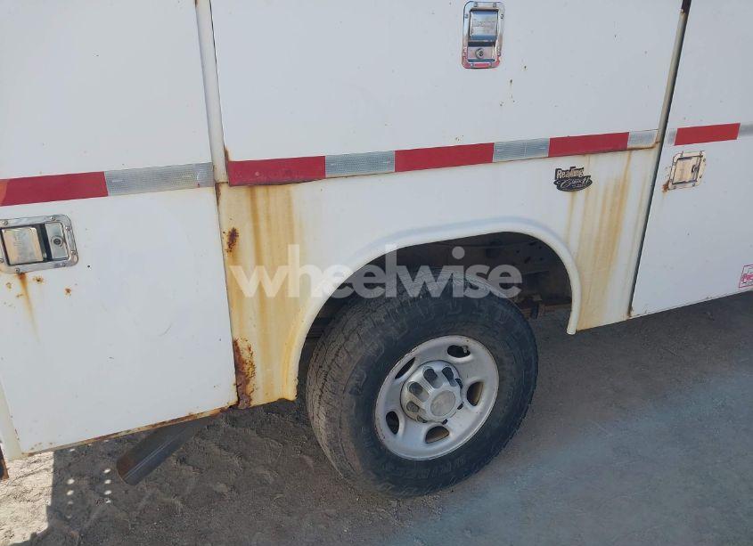 Photo 6 of 2009 Chevrolet Silverado 2500HD WORK TRUCK (VIN 1GCHK49K19E104103)