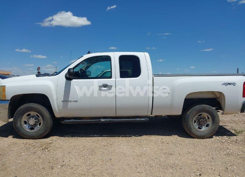 Photo 14 of 2009 Chevrolet Silverado 2500HD WORK TRUCK (VIN 1GCHK49K19E127932)