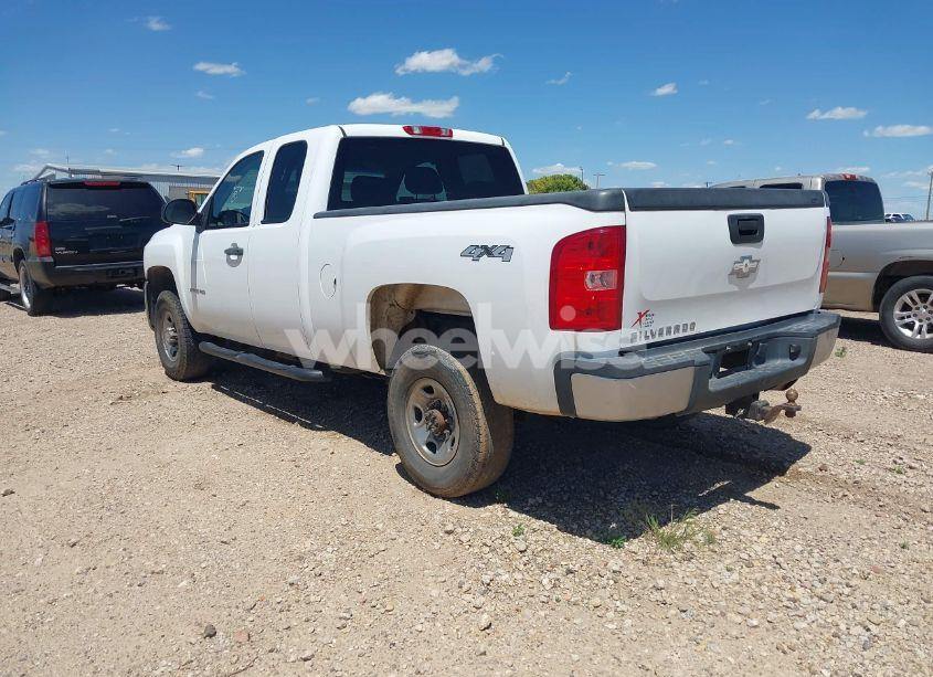Photo 3 of 2009 Chevrolet Silverado 2500HD WORK TRUCK (VIN 1GCHK49K19E127932)