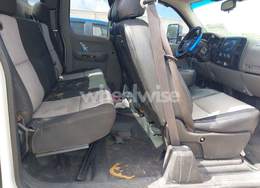 Photo 8 of 2009 Chevrolet Silverado 2500HD WORK TRUCK (VIN 1GCHK49K59E134981)