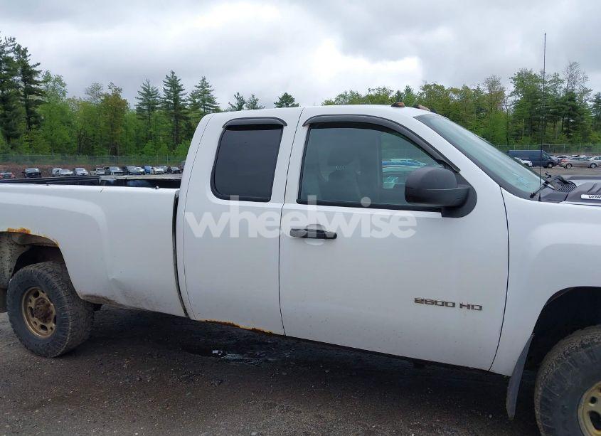 Photo 13 of 2009 Chevrolet Silverado 2500HD WORK TRUCK (VIN 1GCHK49K79E163530)