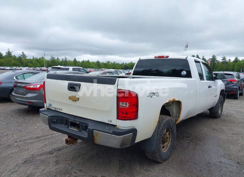 Photo 4 of 2009 Chevrolet Silverado 2500HD WORK TRUCK (VIN 1GCHK49K79E163530)