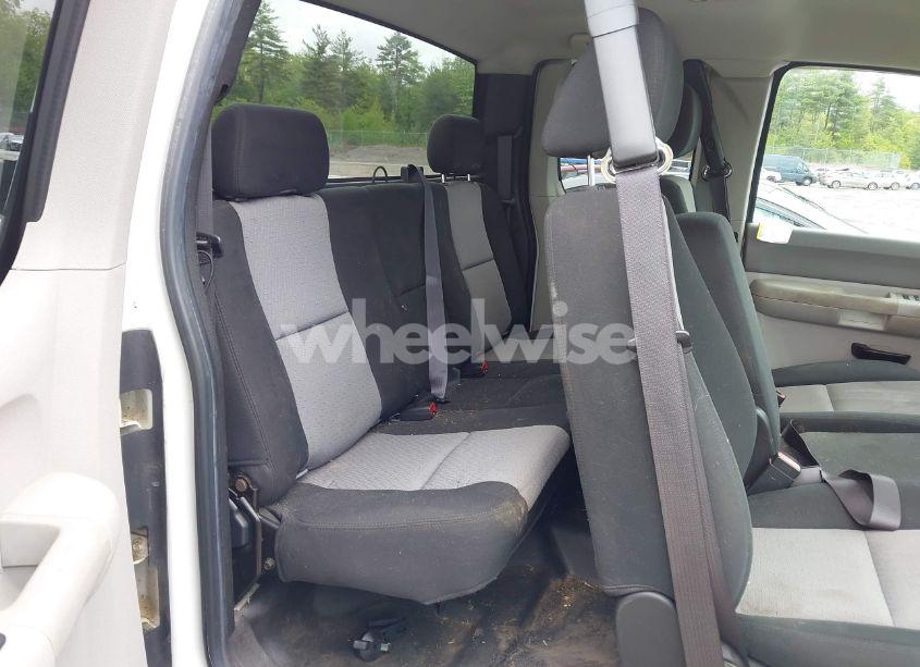 Photo 8 of 2009 Chevrolet Silverado 2500HD WORK TRUCK (VIN 1GCHK49K79E163530)