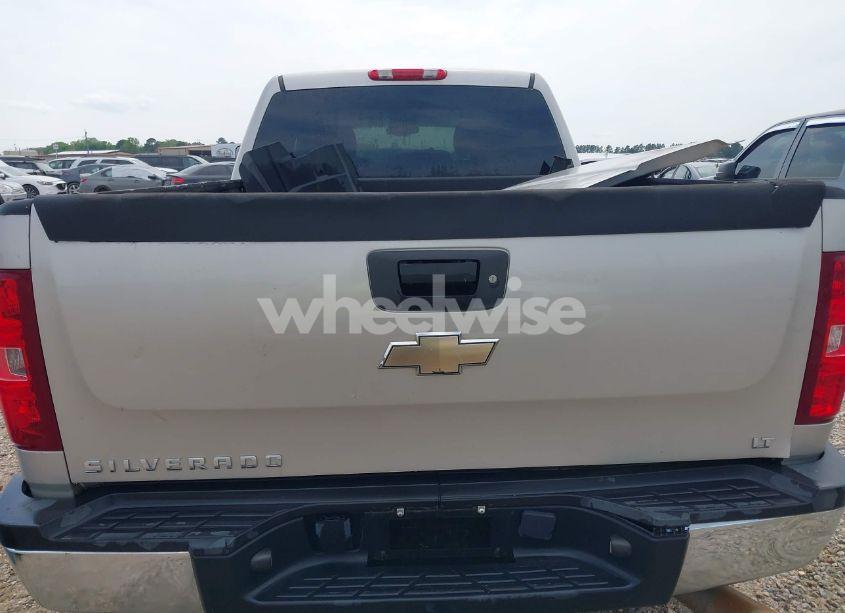 Photo 15 of 2009 Chevrolet Silverado 2500HD LT (VIN 1GCHK53639F148261)