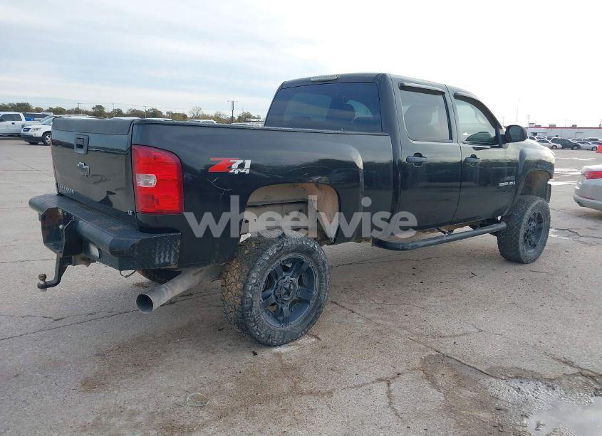 Photo 4 of 2009 Chevrolet Silverado 2500HD LT (VIN 1GCHK53659F127170)