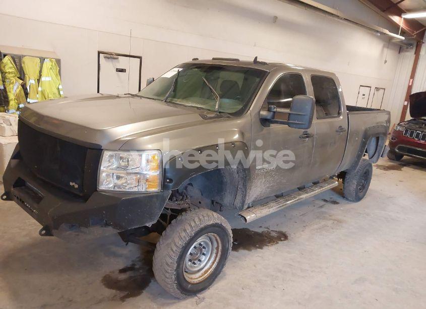 Photo 2 of 2009 Chevrolet Silverado 2500HD LT (VIN 1GCHK53669F151302)