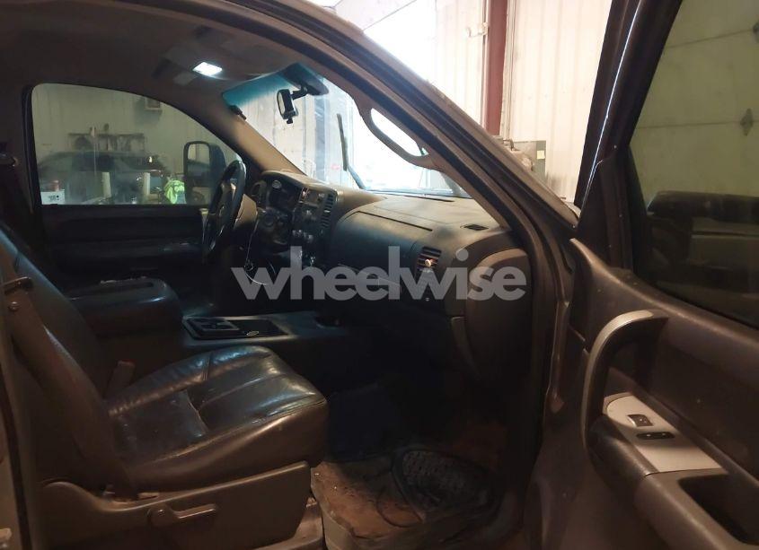 Photo 5 of 2009 Chevrolet Silverado 2500HD LT (VIN 1GCHK53669F151302)