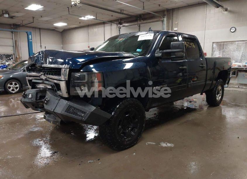 Photo 2 of 2009 Chevrolet Silverado 2500HD LT (VIN 1GCHK53K29F164710)