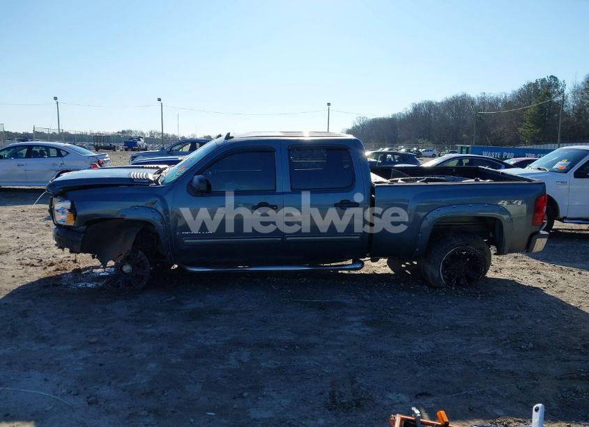 Photo 14 of 2009 Chevrolet Silverado 2500HD LT (VIN 1GCHK53K49F133555)