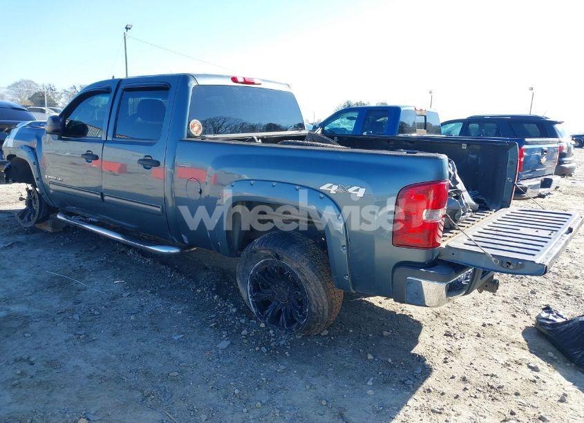 Photo 3 of 2009 Chevrolet Silverado 2500HD LT (VIN 1GCHK53K49F133555)