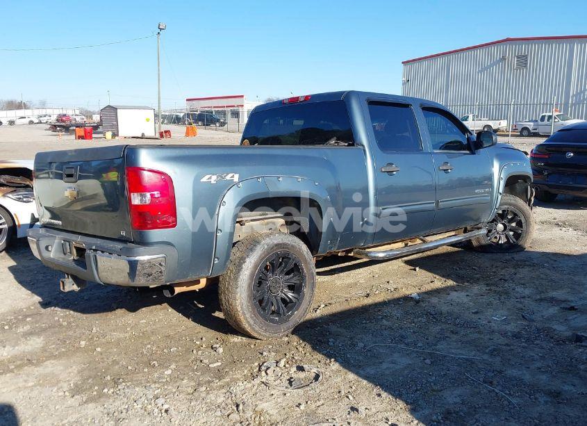 Photo 4 of 2009 Chevrolet Silverado 2500HD LT (VIN 1GCHK53K49F133555)