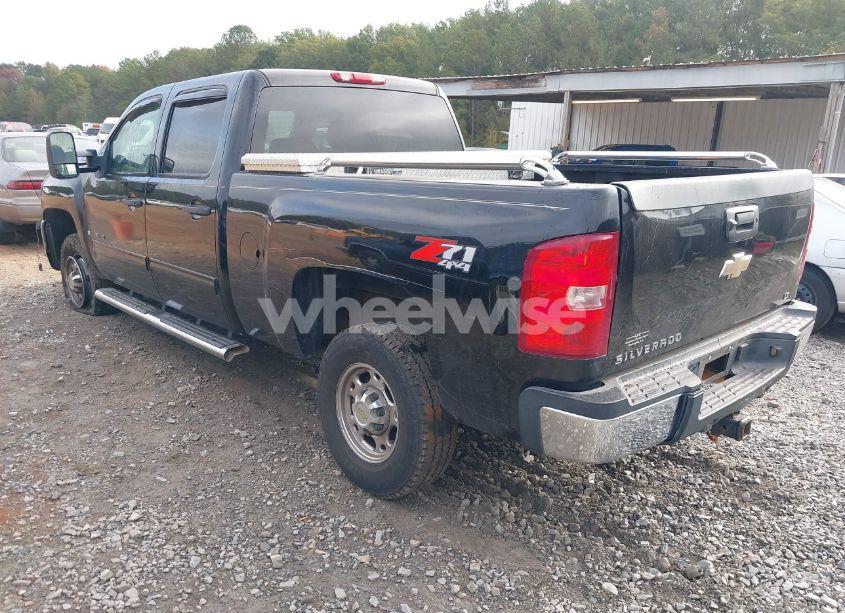 Photo 3 of 2009 Chevrolet Silverado 2500HD LT (VIN 1GCHK53K89F105015)