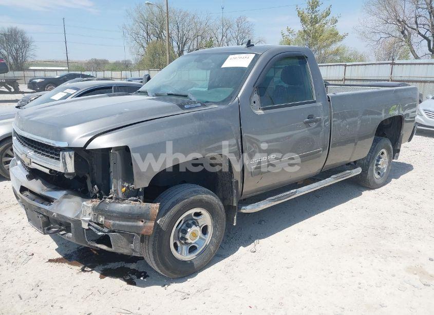 Photo 2 of 2009 Chevrolet Silverado 2500HD LT (VIN 1GCHK54K39F137899)